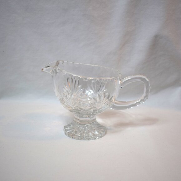 Vintage Heavy Lead Crystal Pineapple Star Gravy Boat Footed Pitcher - Picture 3 of 5